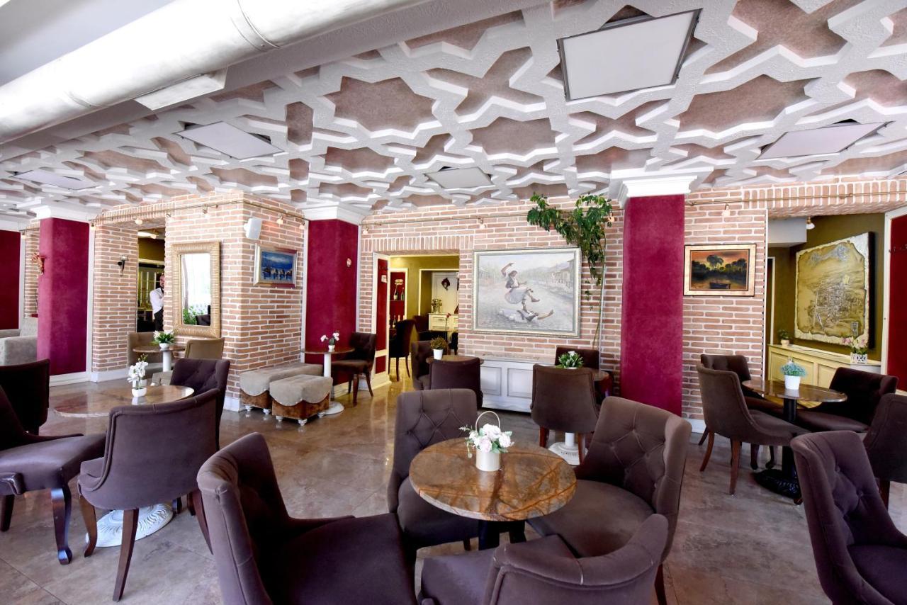 Hotel Hymeti'S Palace Pogradec Exteriér fotografie