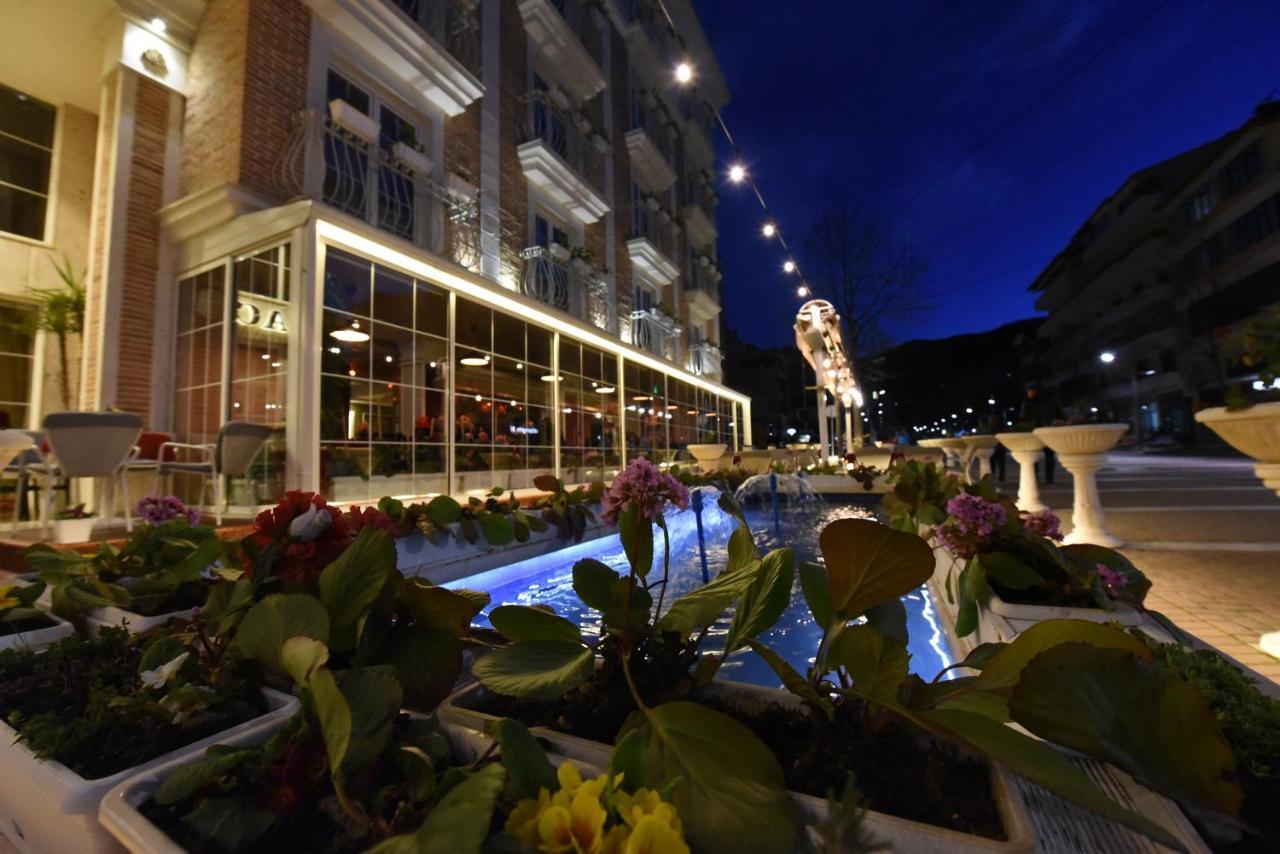Hotel Hymeti'S Palace Pogradec Exteriér fotografie